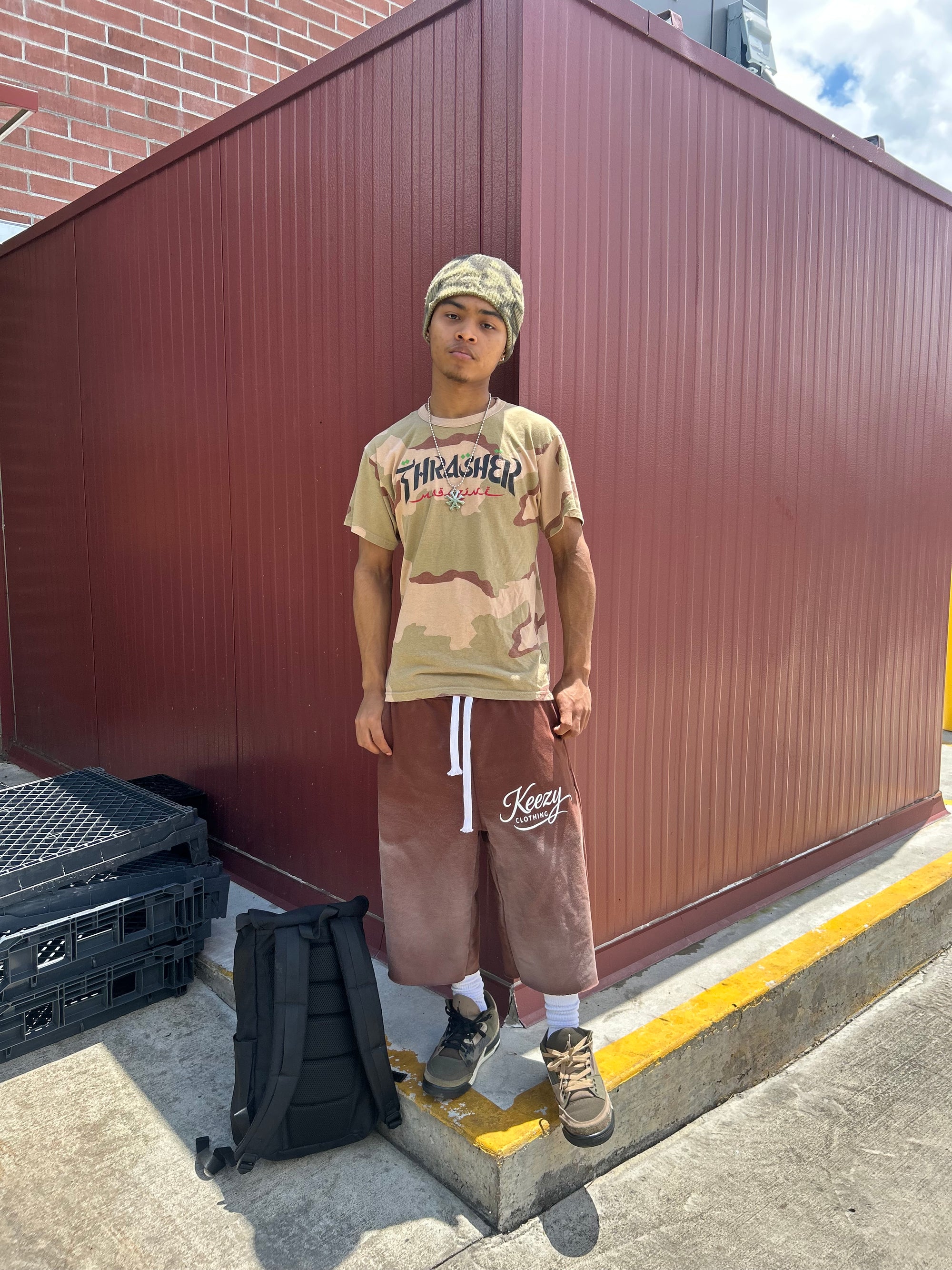 Mocha Essential Shorts